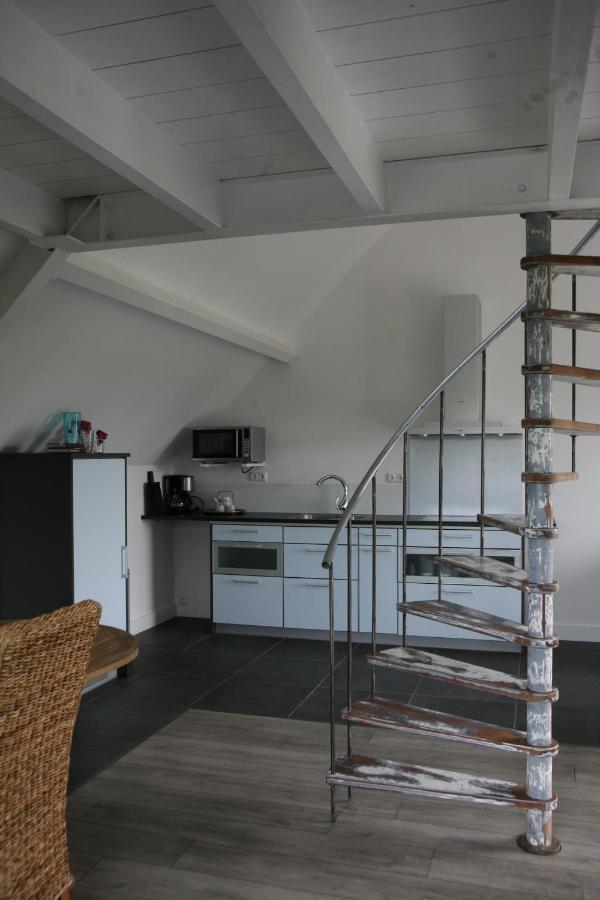 Prins Van Poederoijen ภายนอก รูปภาพ